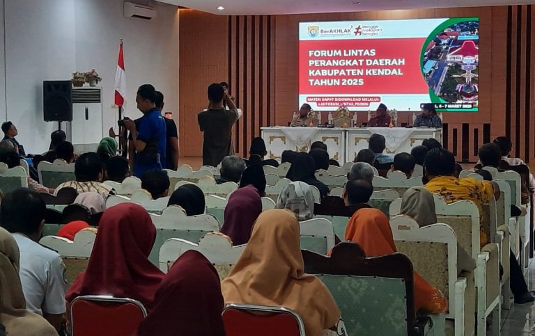 Pertumbuhan Ekonomi Kabupaten Kendal Tahun 2024 Alami Perlambatan Sebesar 5,42 Persen dari Sebelumnya Sebesar 5,56 Persen